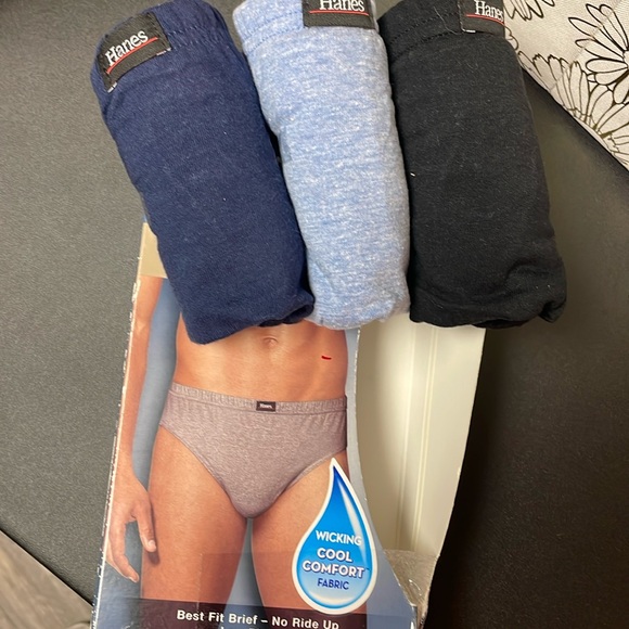 Hanes XL PREMIUM ORIGINAL FIT NEW ONLY 3 in box (open box) - Picture 1 of 1